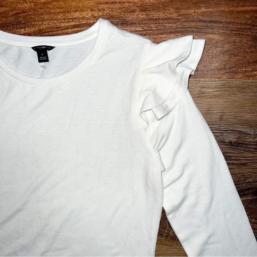 Ann Taylor Ruffle Shoulder Long Sleeve Top - White, Size SP - Picture 2 of 7